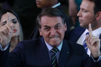 Jair Bolsonaro bei einer Veranstaltung in Brasilien: Der rechte Politiker will Amazonien wirtschaftlich ausbeuten.
