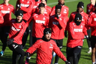 Spieler des 1. FC Köln trainieren am Dienstag in Köln: Vor dem Spiel gegen Dortmund sind die Kölner motiviert.