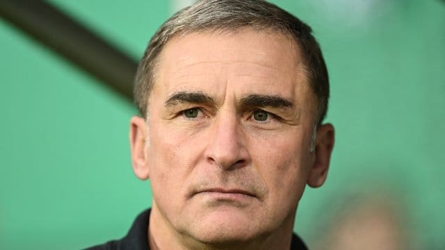Hat ein Spezialtraining mit den Offensivspielern der U-Teams absolviert: Stefan Kuntz.