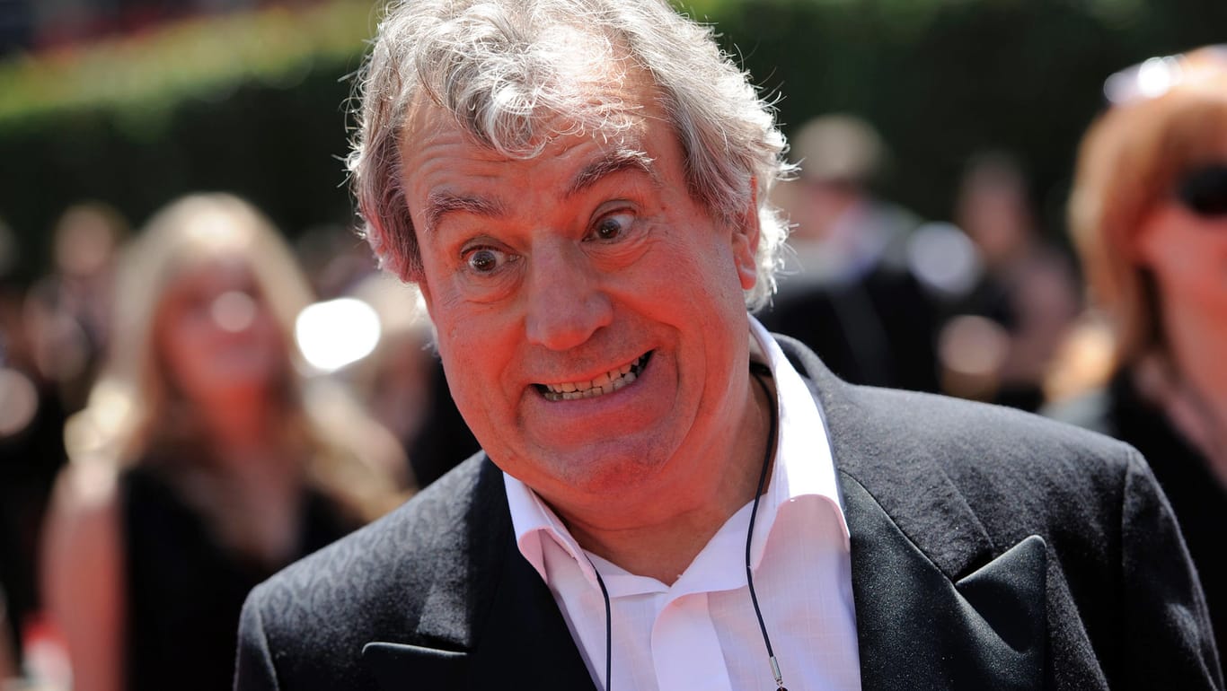 Terry Jones: Der Star der Gruppe Monty Python ist 77-jährig verstorben.