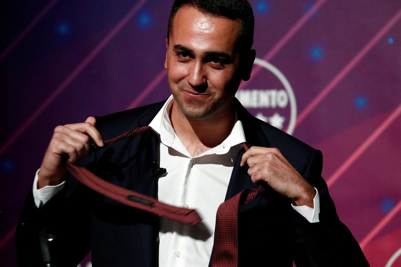Luigi di Maio: Als Chef der Fünf-Sterne-Bewegung tritt er zurück, Außenminister will er bleiben.