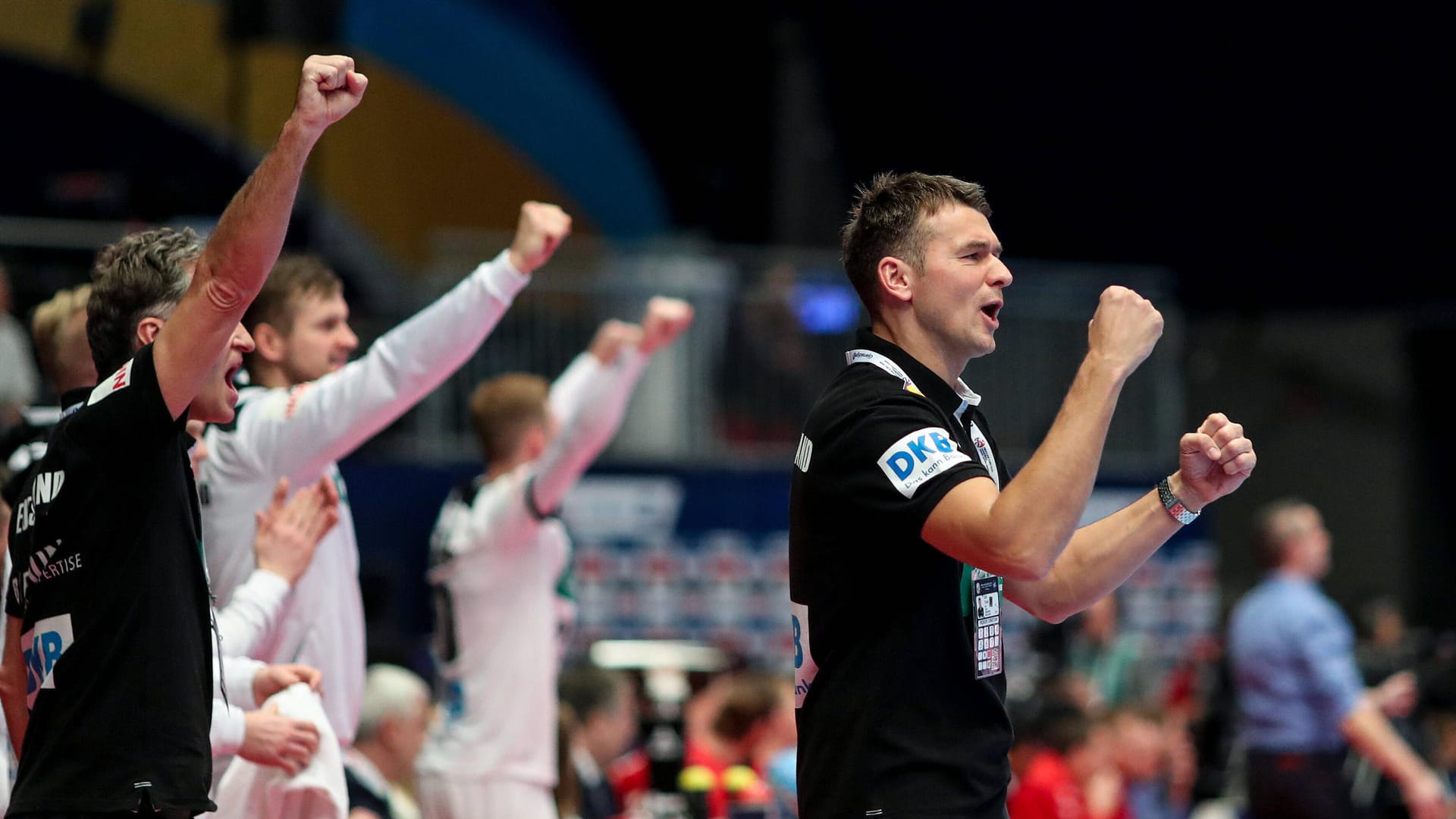 Zur Freude von Bundestrainer Christian Prokop gewann die deutsche Nationalmannschaft ihr letztes Hauptrundenspiel gegen Tschechien.