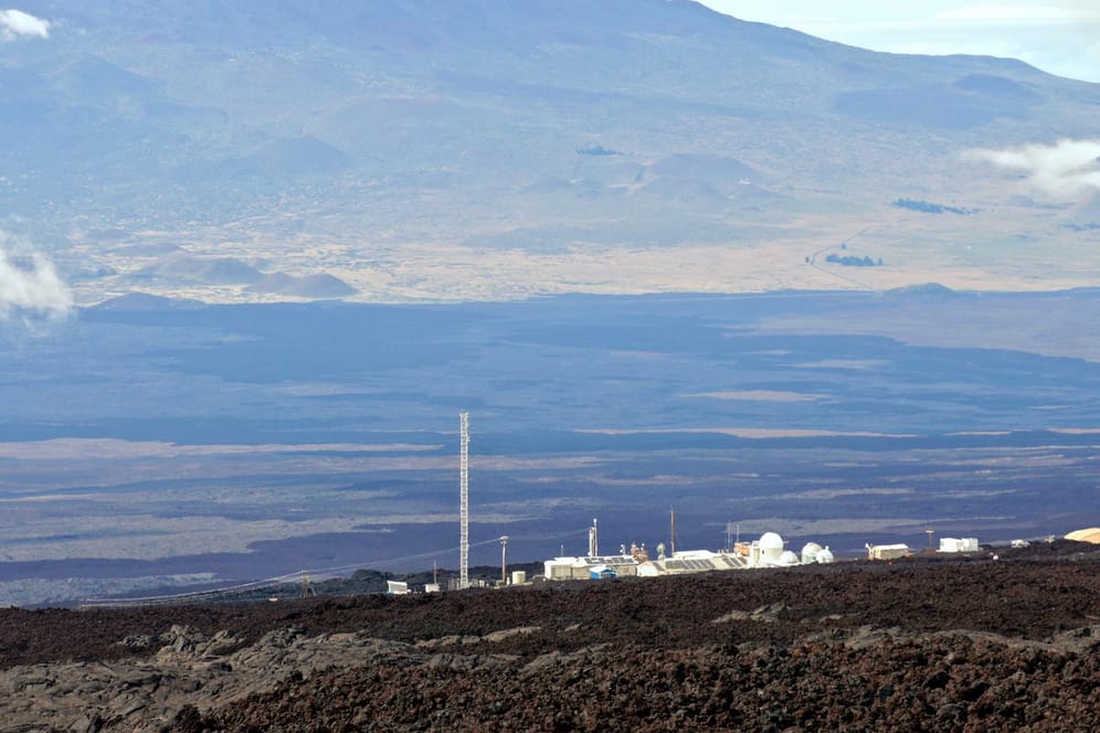 Seit 1958 wird in dem Observatorium in Mauna Loa auf der größten Insel Hawaiis kontinuierlich das CO2 in der Luft gemessen. Am Dienstag lag die Konzentration in neuer Rekordhöhe.