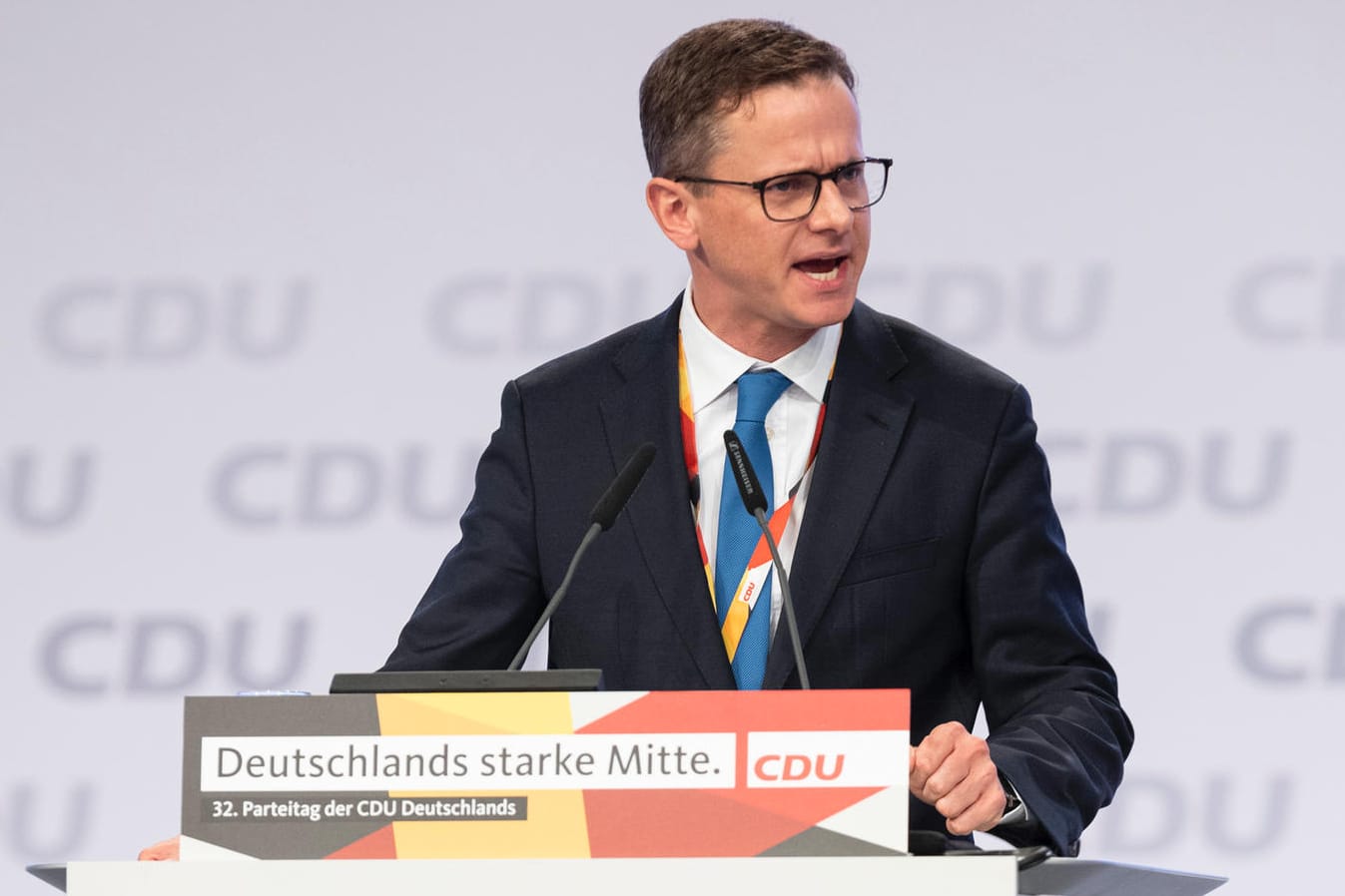 Carsten Linnemann: Der stellvertretende Vorsitzende der Unionsfraktion fordert eine schnell umsetzbare Lösung zur finanziellen Absicherung im Alter. Carsten Linnemann: Der stellvertretende Vorsitzende der Unionsfraktion fordert eine schnell umsetzbare Lösung zur finanziellen Absicherung im Alter.