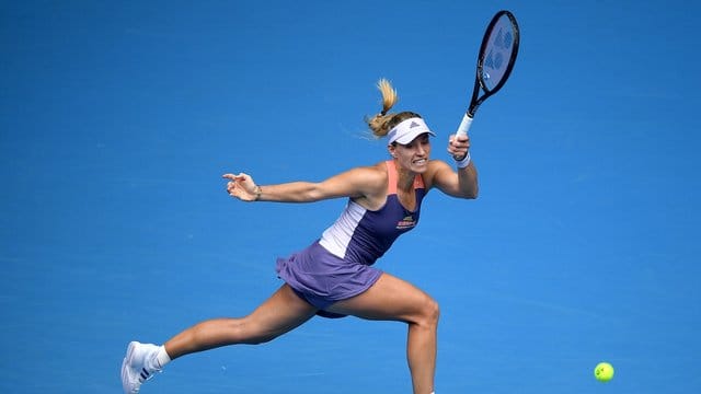 Hat ihre Oberschenkelprobleme bei den Australian Open noch nicht komplett überwunden: Angelique Kerber in Aktion.