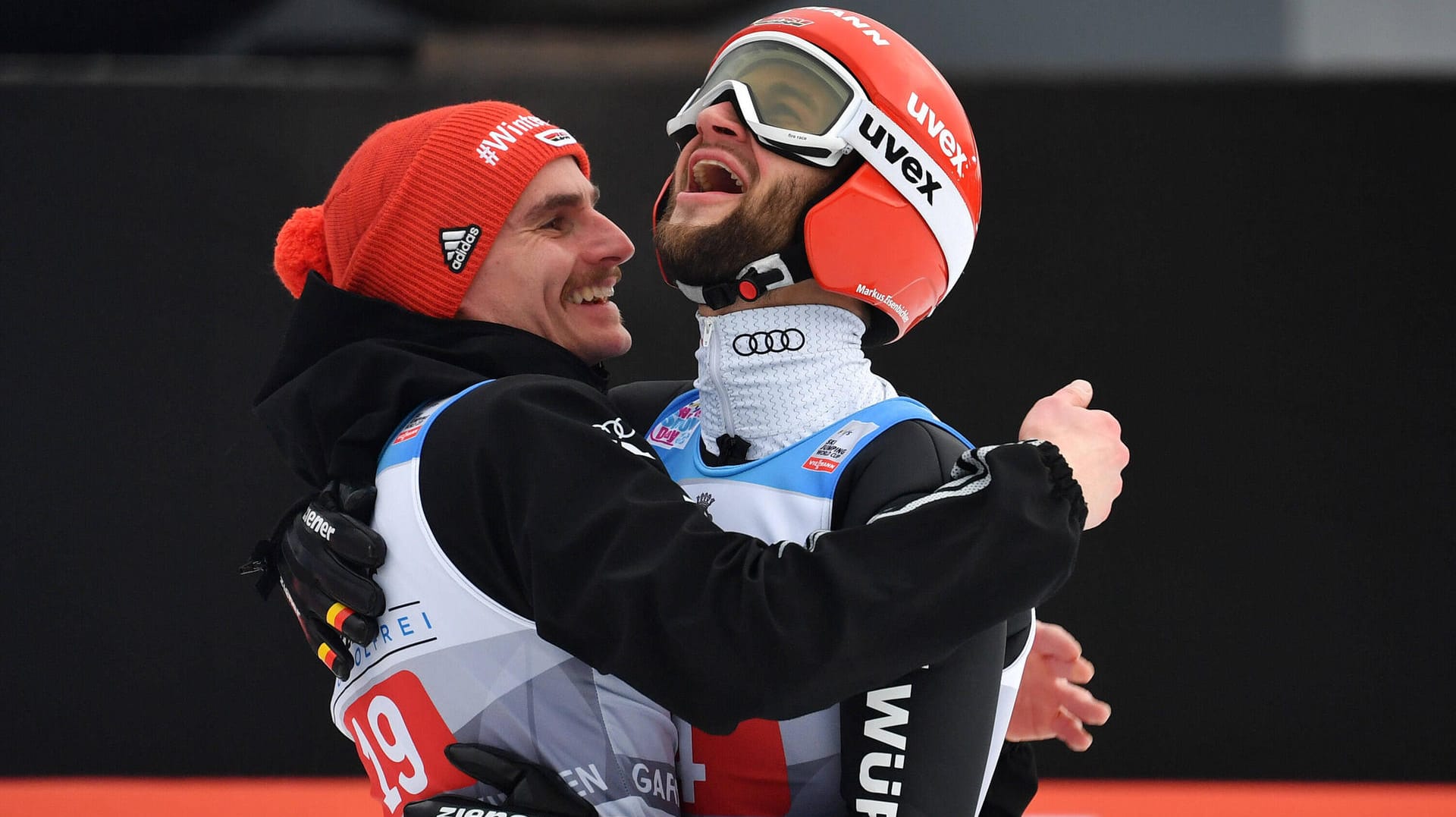 Skispringen: Die deutschen Springer Freitag (l.) und Eisenbichler.