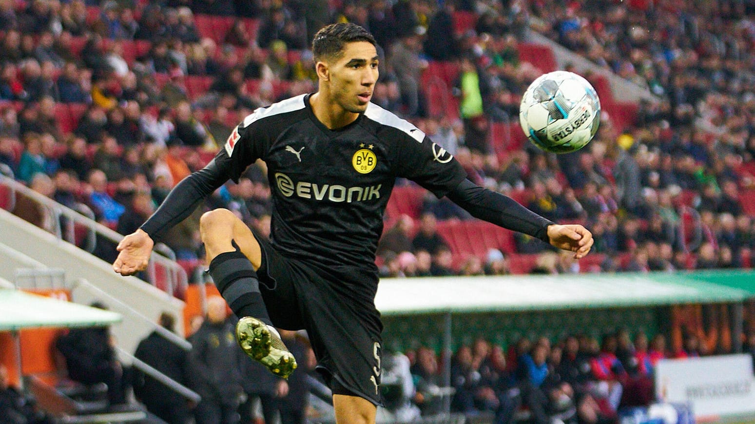 Auch er zeigte gegen den FC Augsburg kein gutes Defensivverhalten: Achraf Hakimi.