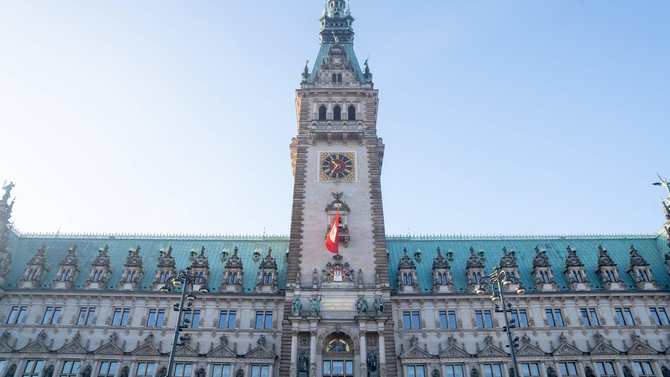 Hamburger Rathaus: Am 23. Februar wählen die Einwohner der Hansestadt eine neuer Bürgerschaft.