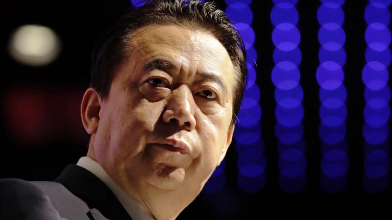 Der frühere Interpol-Chef Meng Hongwei ist in China wegen Korruption zu 13 Jahren Haft verurteilt worden.