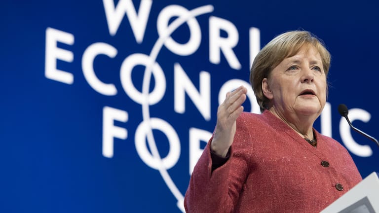 Angela Merkel erklärte in Davos ihre Sicht auf die Weltlage.