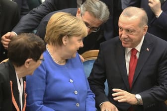 Merkel und Erdogan in Istanbul: In den deutsch-türkischen Beziehungen herrscht keine Eiszeit mehr wie noch 2017 und teilweise 2018.