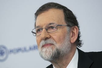 Spaniens ehemaliger Regierungschef Mariano Rajoy könnte bald Präsident des spanischen Fußball-Verbandes werden.