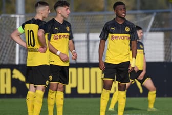 Tobias Raschl, Alaa Bakir und Youssoufa Moukoko: Die Drei spielen derzeit für den BVB II.