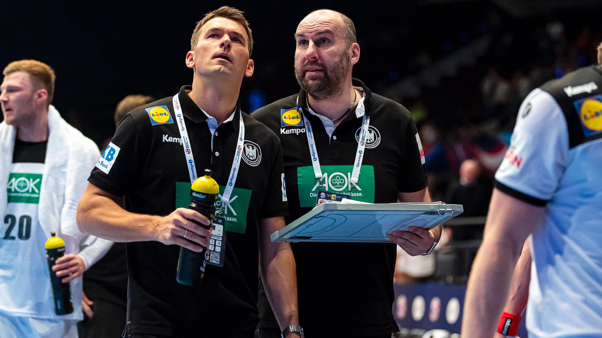 Das Trainerteam um Christian Prokop (l.) und Erik Wudtke bekommt von Hanning die volle Rückendeckung.