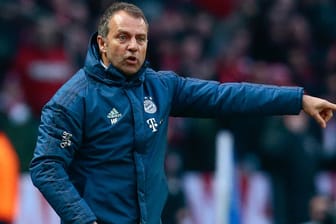 Hansi Flick: Der Bayern-Trainer hat seine Aufstellung für das Topspiel gefunden.