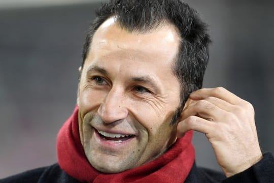 Für Sportdirektor Hasan Salihamidzic ist der Bayern-Kader komplett.