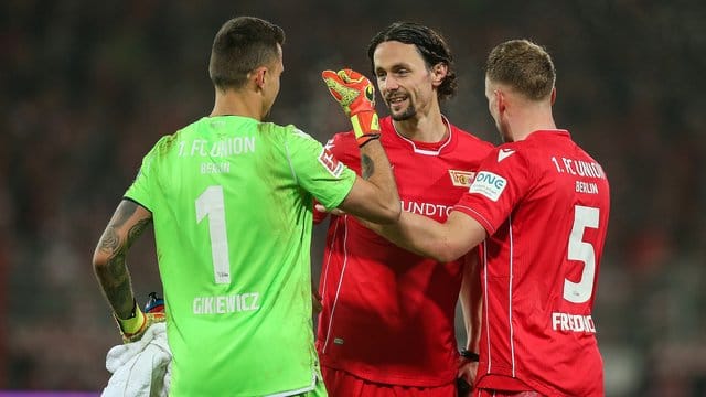 Neven Subotic (M) steht seit dieser Saison beim 1.