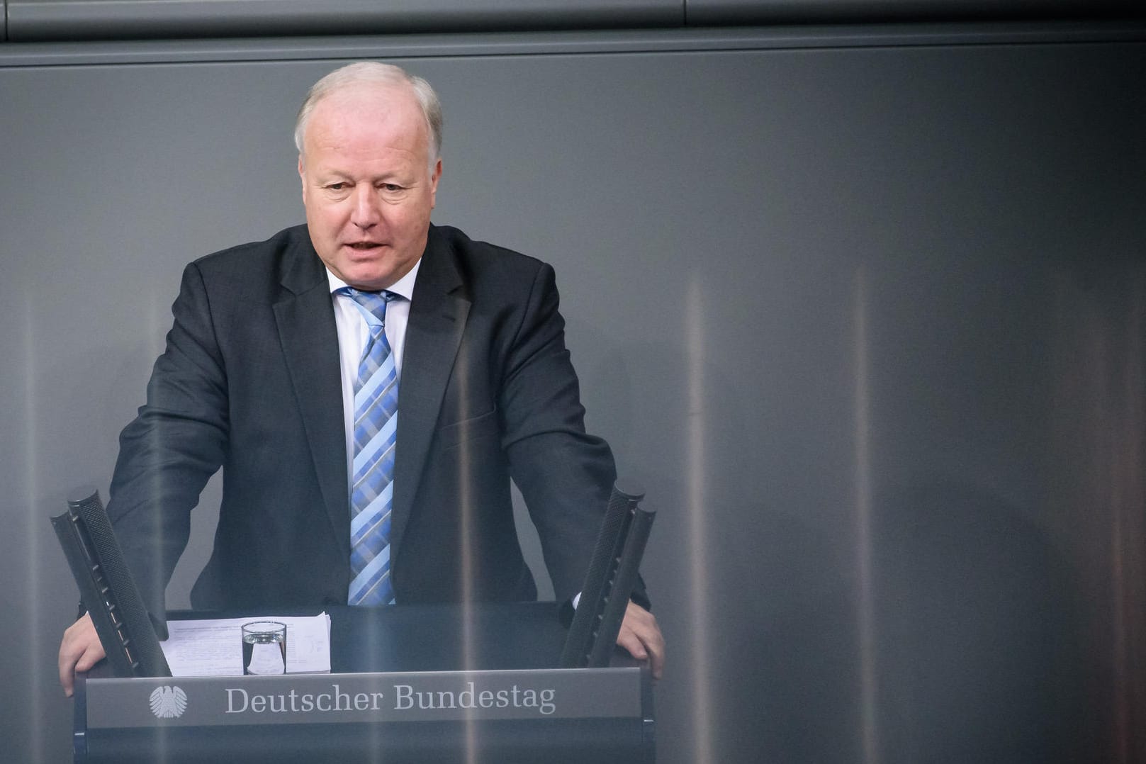 Peter Weiß, Arbeitsmarkt- und Sozialexperte der Union: "Meine Sorge ist, dass wir uns blamieren."