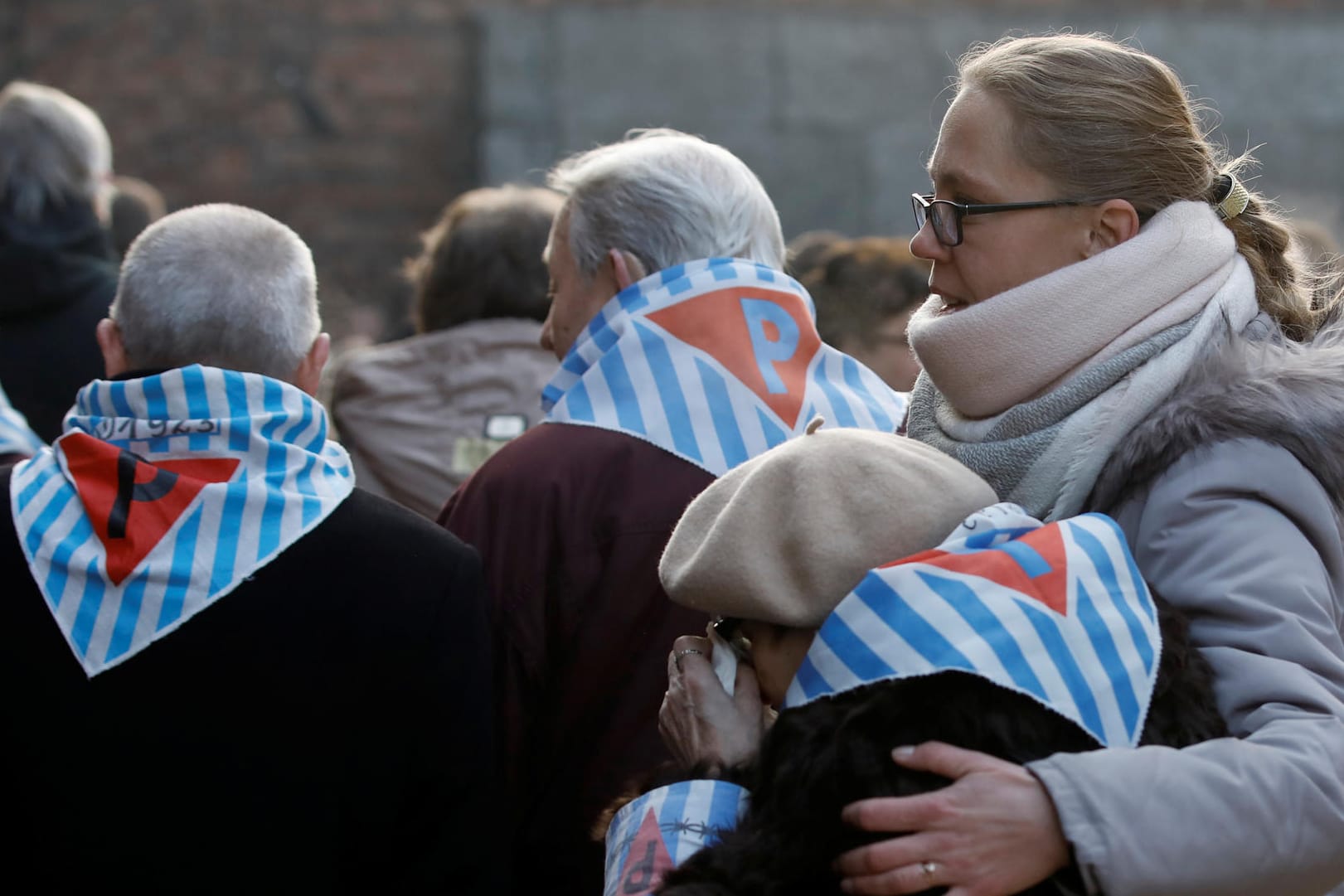 Holocaust-Überlebende trauern in Auschwitz: Vor 75 Jahren wurde das deutsche Vernichtungslager von der Roten Armee befreit.