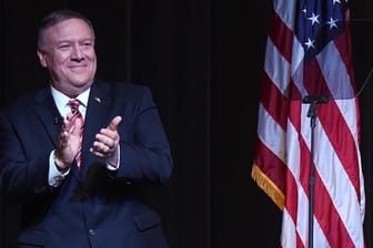 US-Außenminister Mike Pompeo: Wegen der Ukraine-Affäre war der Politiker mit einer Journalistin in Streit geraten.