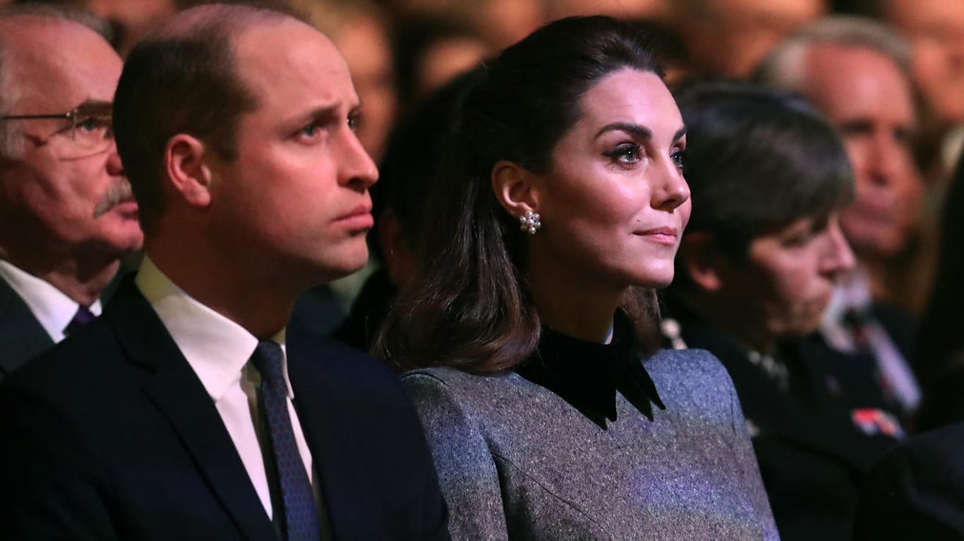 Prinz William und Herzogin Kate: Die beiden besuchten am Montag eine Gedenkfeier.
