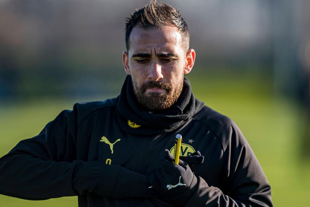 Paco Alcacer: Der Spanier könnte Borussia Dortmund noch im Winter verlassen.