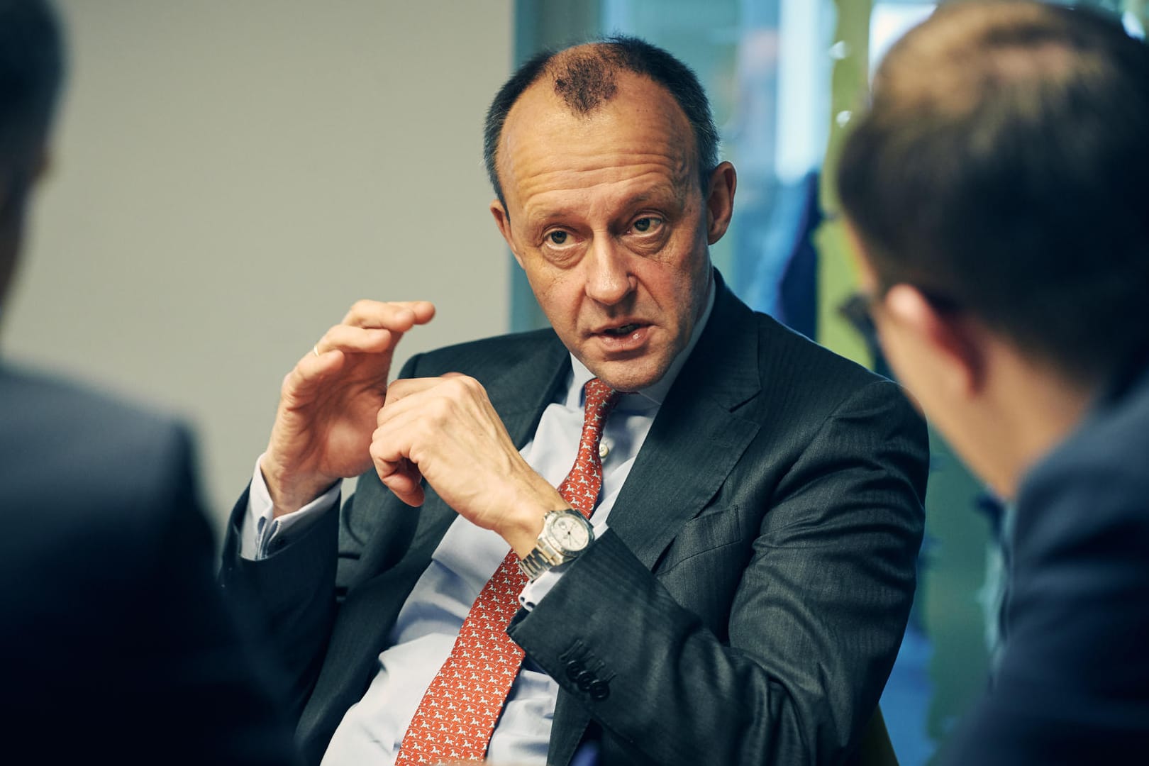 Friedrich Merz: Der CDU-Politiker hatte mit einem Tweet über Antisemitismus viel Kritik auf sich gezogen. Im Interview mit t-online.de steht er zu seiner Äußerung.