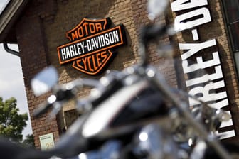 Harley Davidson: Vor dem Zerwürfnis hatte Trump die Firma noch als Inbegriff von "Made in America" umgarnt.