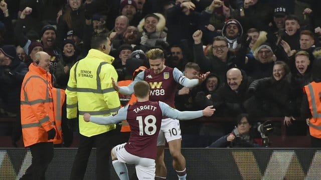 Aston Villa hat das Finale im englischen Ligapokal erreicht.