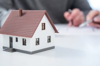Immobilie: Das niedrige Zinsniveau hat Einfluss auf die Immobilienpreise.