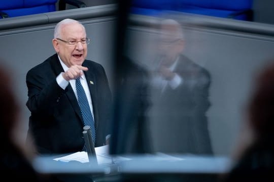 Reuven Rivlin, Staatspräsident von Israel, spricht bei der Gedenkstunde für die Opfer des Nationalsozialismus im Deutschen Bundestag.