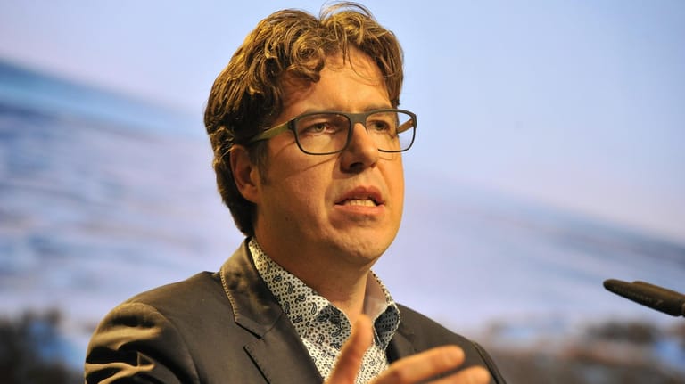 Michael Kellner: Der Bundesgeschäftsführer der Grünen kritisiert die bisherigen Anstrengungen der großen Koalition gegen Drohungen und Hetze.