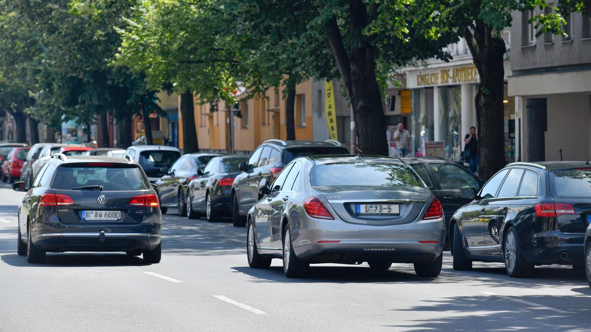 Parken in zweiter Reihe: Das kann in Zukunft noch teurer werden.