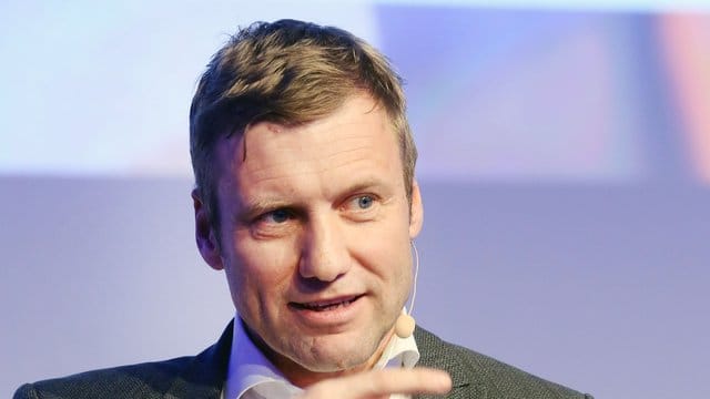 Holger Blask, Direktor Audiovisuelle Rechte & Mitglied der DFL-Geschäftsleitung, beim SpoBis Kongress. Holger Blask, Direktor Audiovisuelle Rechte & Mitglied der DFL-Geschäftsleitung, beim SpoBis Kongress.