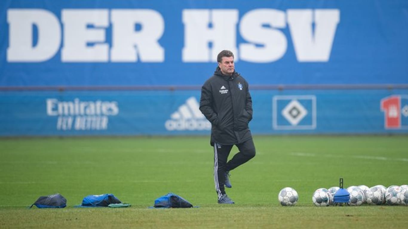 Dieter Hecking könnte sich auch den Job als Bundestrainer vorstellen.