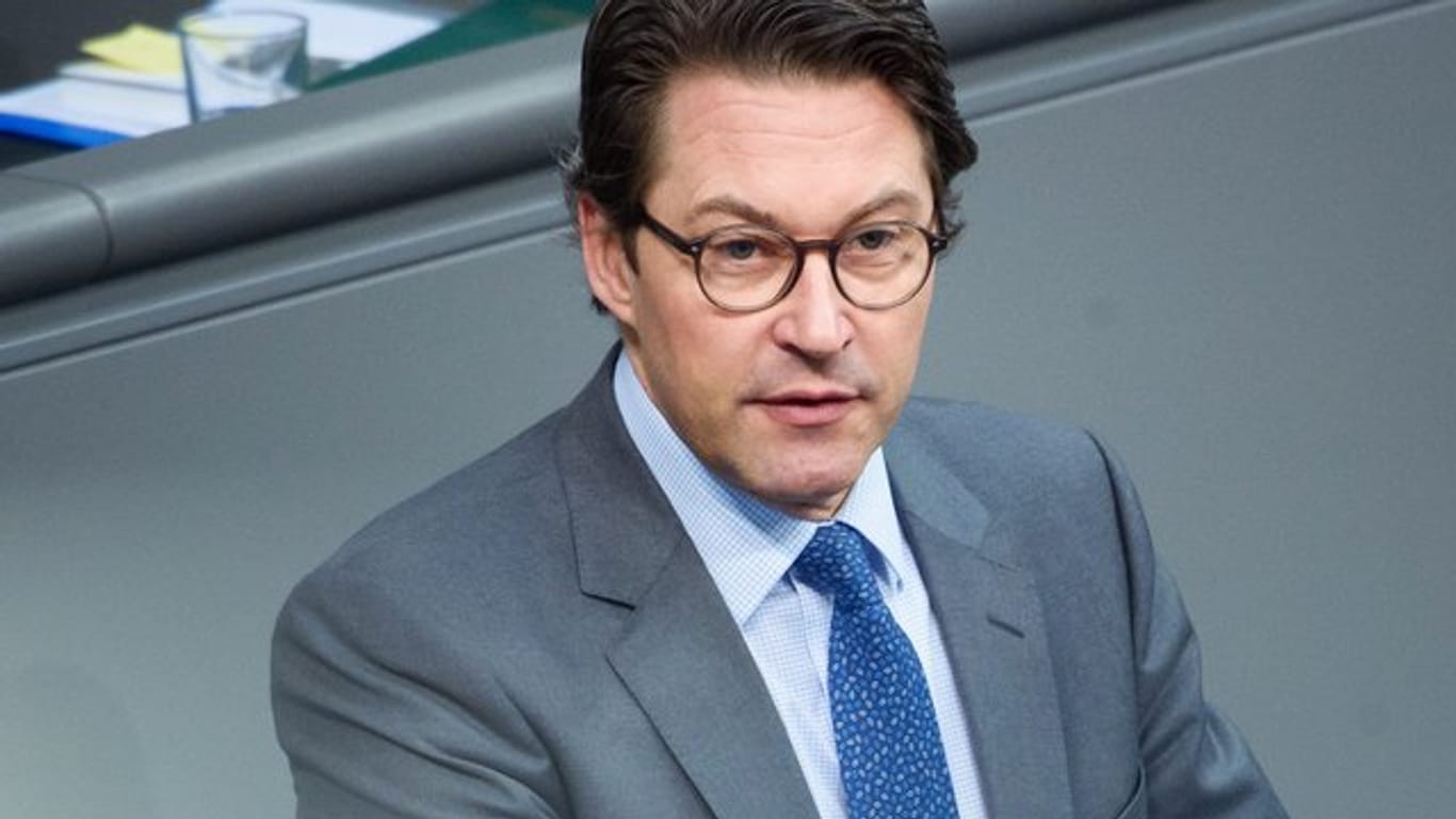 Der Bundesrechnungshof hat seine Vorwürfe gegen Bundesverkehrsminister Andreas Scheuer (CSU) noch einmal unterstrichen.