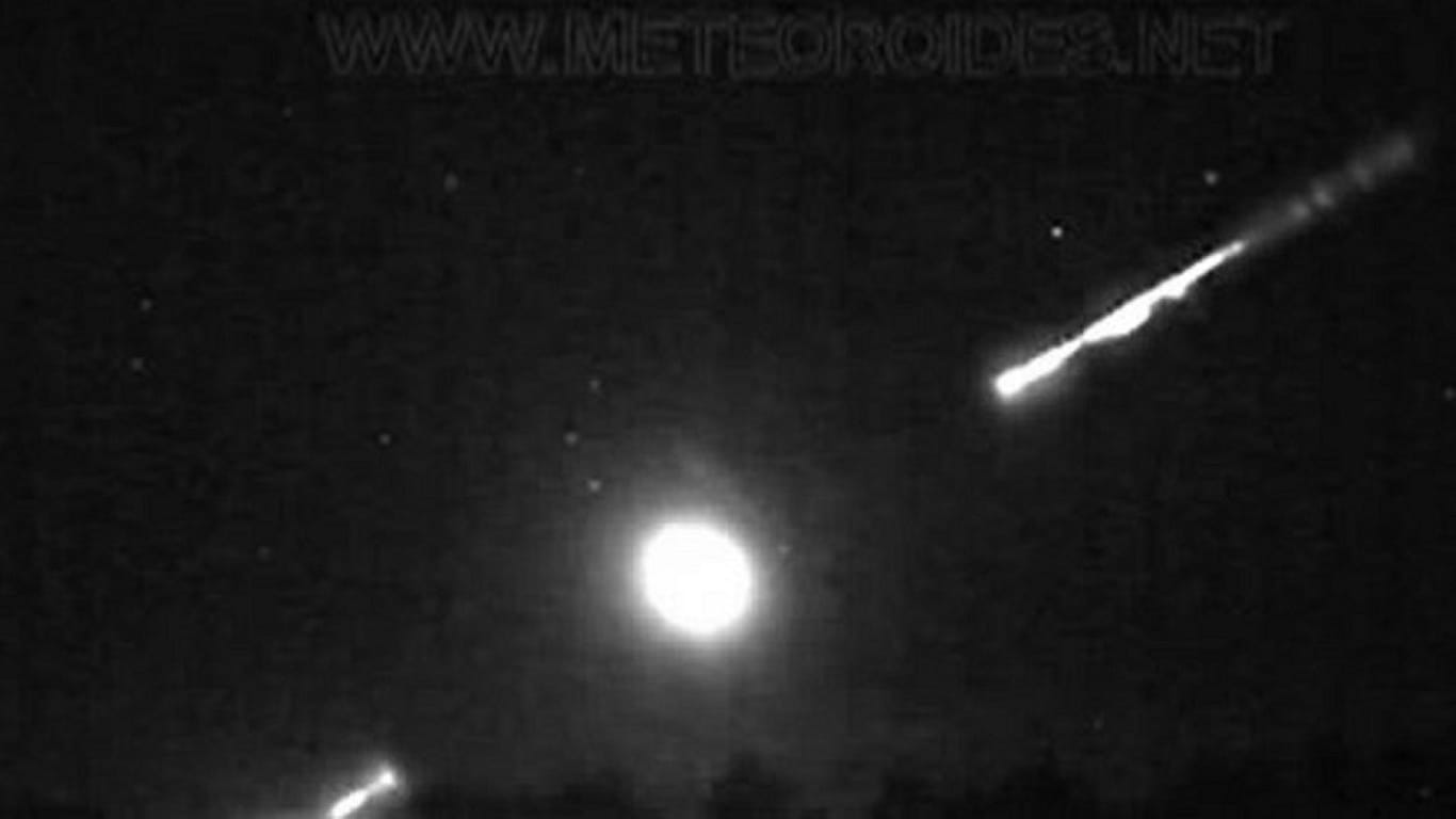 Erster Meteor 2020 in Spanien gesichtet: Die Überwachungskameras einer Sternwarte zeichneten das Phänomen auf.
