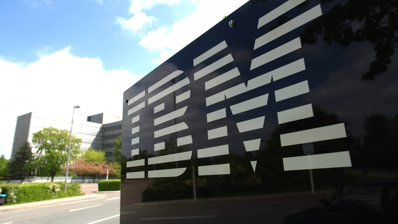 IBM: Die 62-jährige Rometty soll noch bis zum Jahresende als geschäftsführende Vorsitzende des Verwaltungsrates bei IBM bleiben.