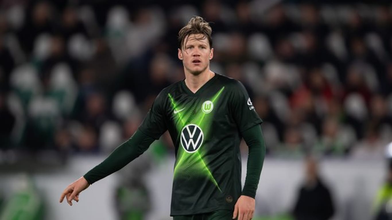 Beim VfL Wolfsburg fehlt in Wout Weghorst der torgefährlichste Spieler verletzt.