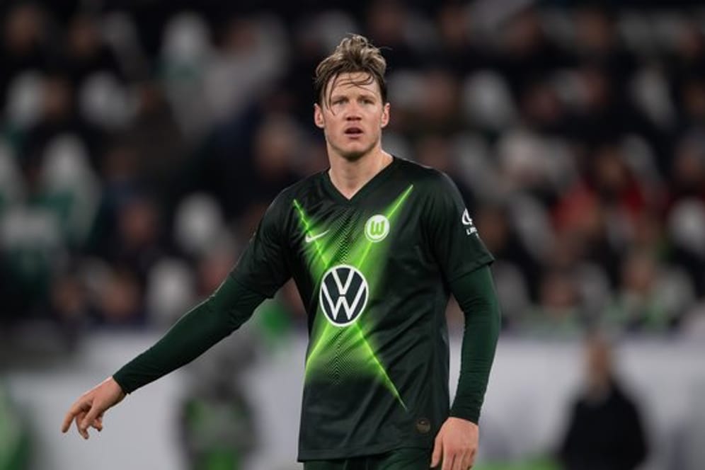 Beim VfL Wolfsburg fehlt in Wout Weghorst der torgefährlichste Spieler verletzt.