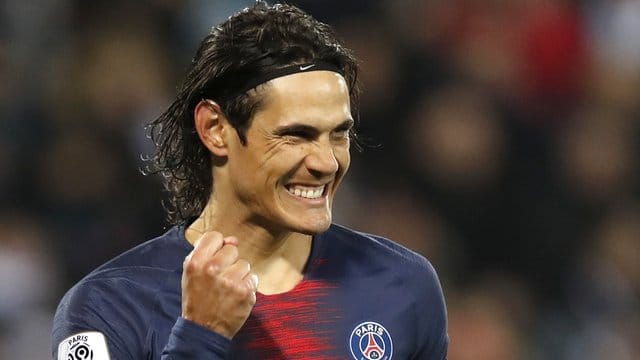 Bleibt für den Rest der Saison bei Paris Saint-Germain: Edinson Cavani. Bleibt für den Rest der Saison bei Paris Saint-Germain: Edinson Cavani.
