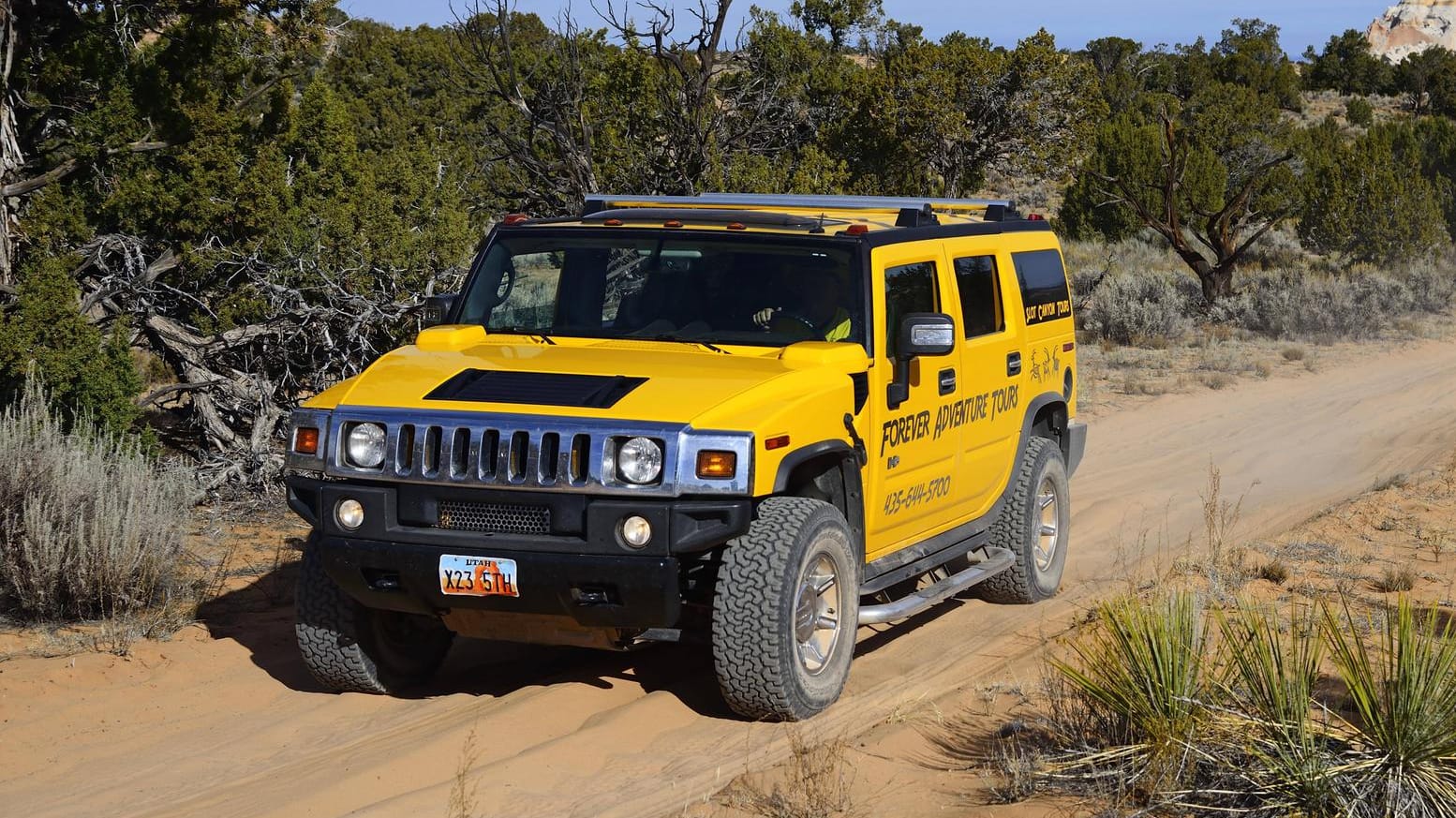 Hummer H2: Er ist eine der – etwas – dezenteren Varianten und wurde von 2003 bis 2010 gebaut.