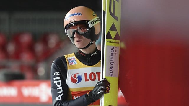 Für Skispringer Karl Geiger geht es in Sapporo um die Führung im Gesamtweltcup.