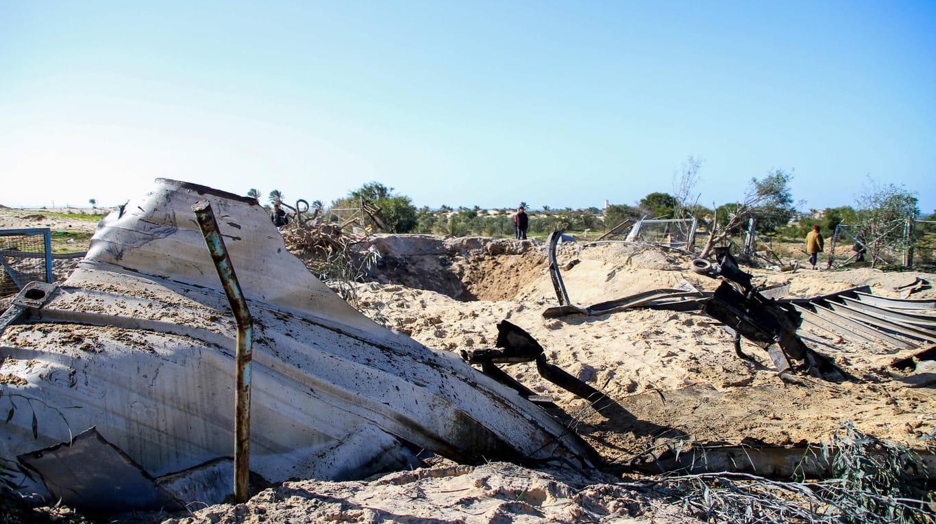 Ein zerstörter Brunnen im Süden des Gazastreifen: Auch in den vergangenen Tagen flog Israel Angriffe auf die Palästinenser-Gebiete.