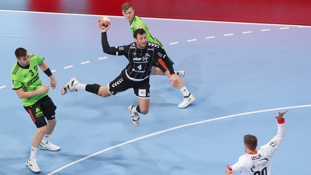 Domagoj Duvnjak (M) war mit fünf Toren einer von Kiels besten Werfern. Domagoj Duvnjak (M) war mit fünf Toren einer von Kiels besten Werfern.