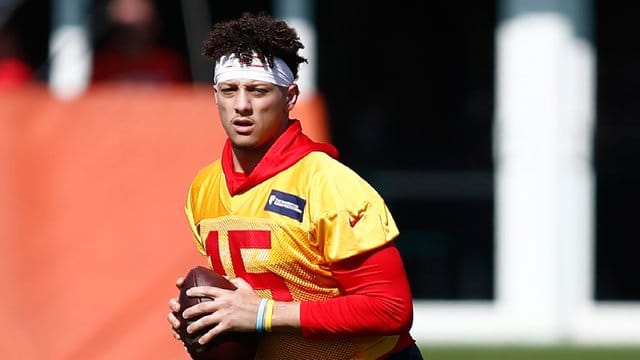 Quarterback Patrick Mahomes will mit den Kansas City Chiefs den ersten Titel seit 50 Jahren gewinnen. Quarterback Patrick Mahomes will mit den Kansas City Chiefs den ersten Titel seit 50 Jahren gewinnen.