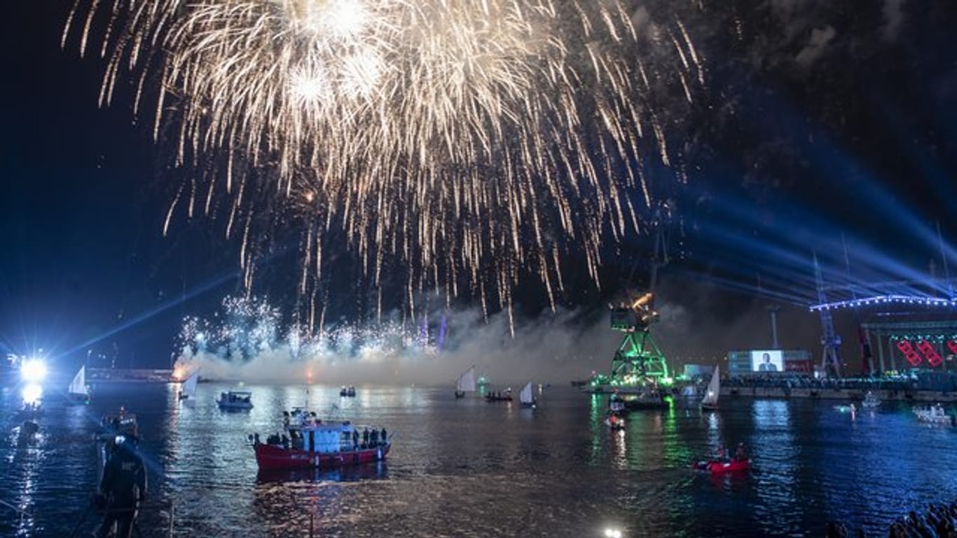 Zum Abschluss ein Feuerwerk: In Rijeka wurde die offizielle Eröffnung des Europäischen Kulturhauptstadtjahres gefeiert.