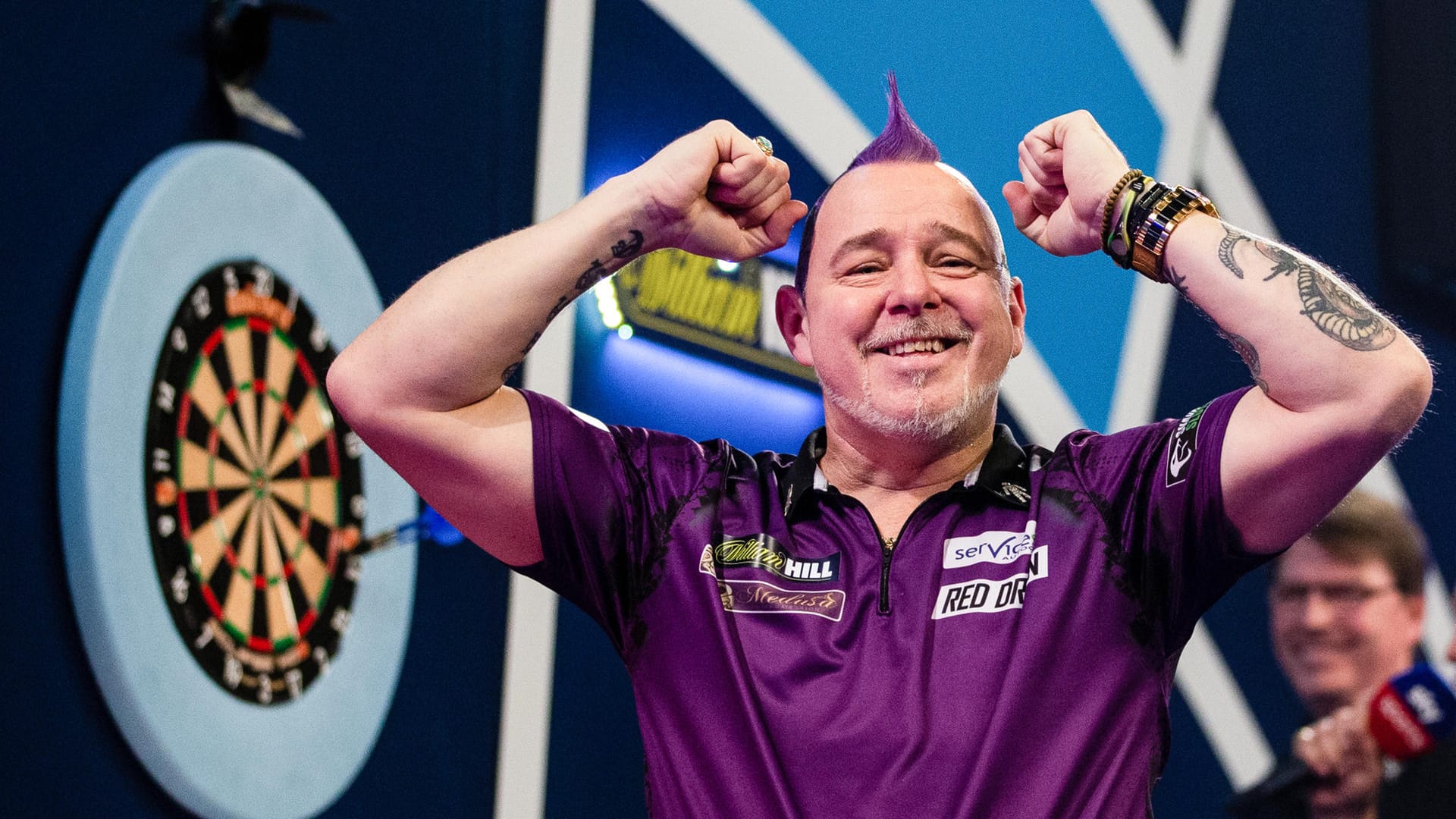 Peter Wright beim Auftakt der Darts-Saison in Milton Keynes: Nun holte der Weltmeister sich den nächsten Titel.