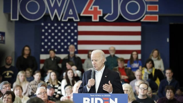 Joe Biden, ehemaliger Vizepräsident unter Barack Obama und Bewerber auf die demokratische Präsidentschaftskandidatur, beim Wahlkampf in Iowa. Joe Biden, ehemaliger Vizepräsident unter Barack Obama und Bewerber auf die demokratische Präsidentschaftskandidatur, beim Wahlkampf in Iowa.