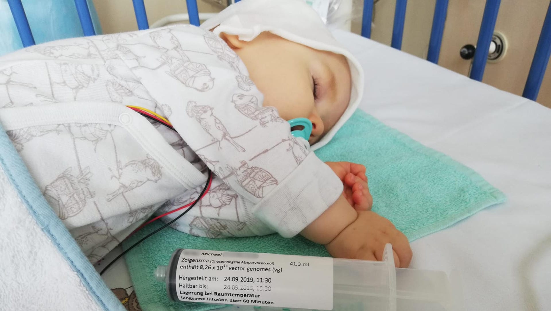 Novartis verlost Lebensretter: 100 Kinder können sich über das lebensrettende Medikament freuen. Novartis verlost Lebensretter: 100 Kinder können sich über das lebensrettende Medikament freuen.